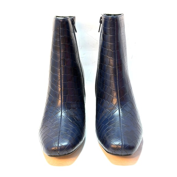 Journee Collection Women Haylinn Block Heel Dress Booties Blue Croco Size 7M NWT